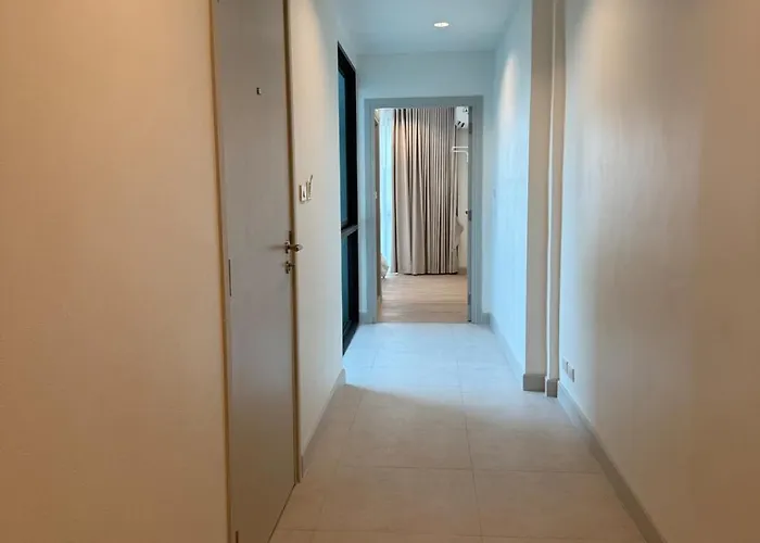 Appartamento 2 Bed & 2 Bath Suite, 4th Floor Bangkok