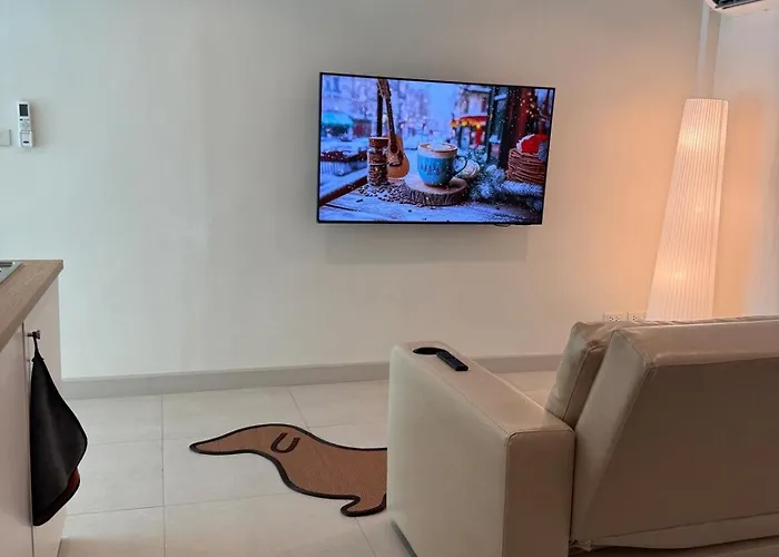 Appartamento 2 Bed & 2 Bath Suite, 4th Floor *